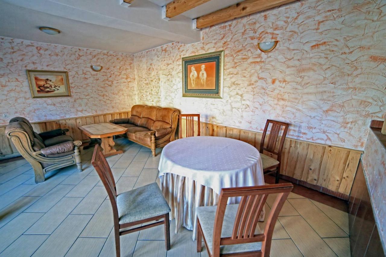 Folwark Tumiany Pokoje & Restauracja Εξωτερικό φωτογραφία