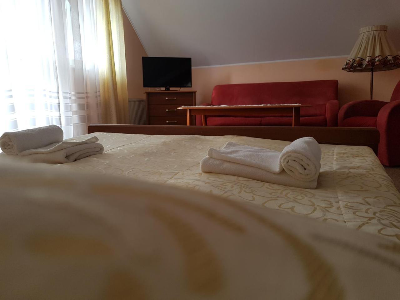 Folwark Tumiany Pokoje & Restauracja Εξωτερικό φωτογραφία